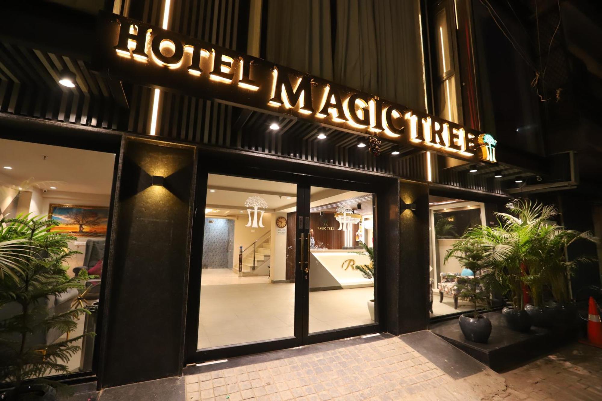 Hotel The Magic Tree - Paharganj Нью-Дели Экстерьер фото